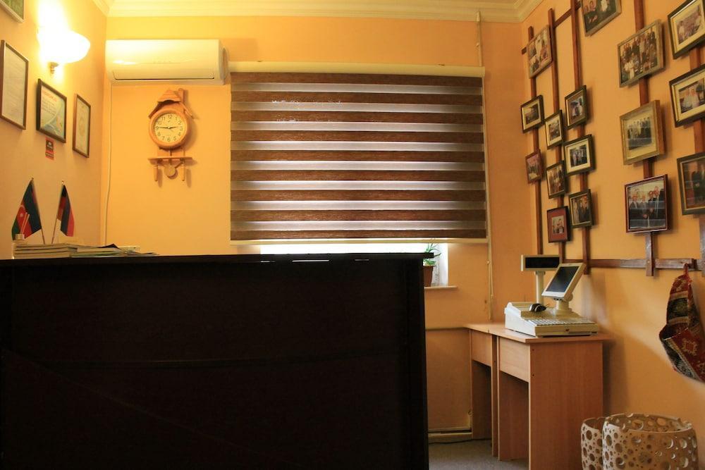 Altstadt Hotel & Cafe باكو المظهر الخارجي الصورة