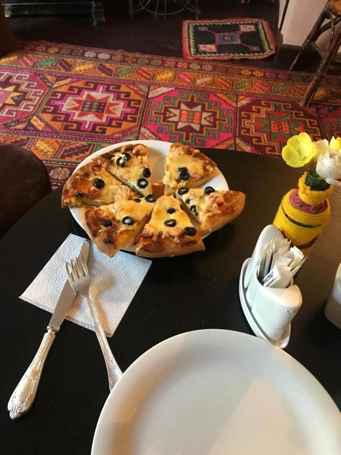 Altstadt Hotel & Cafe باكو المظهر الخارجي الصورة